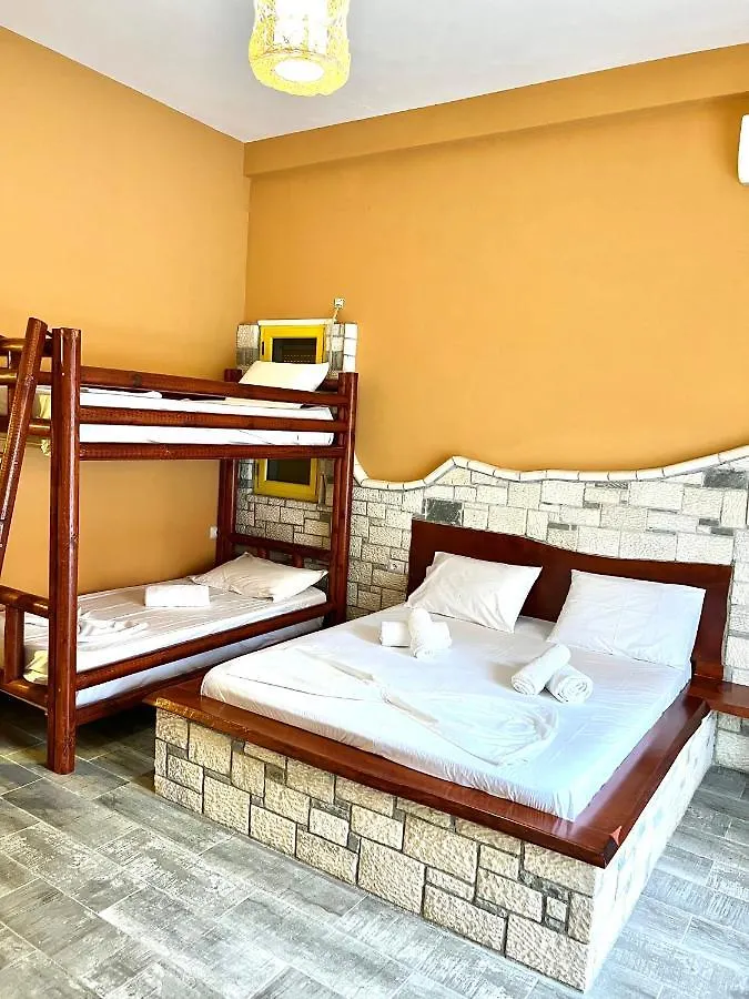 Hotel Adriatik Orikum 0*,