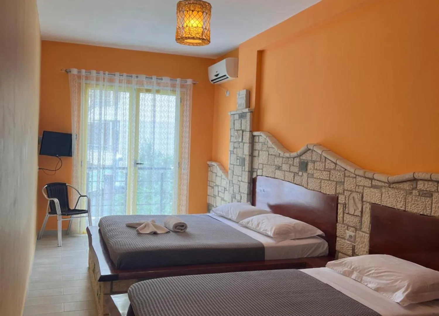 Hotel Adriatik Orikum Albanië
